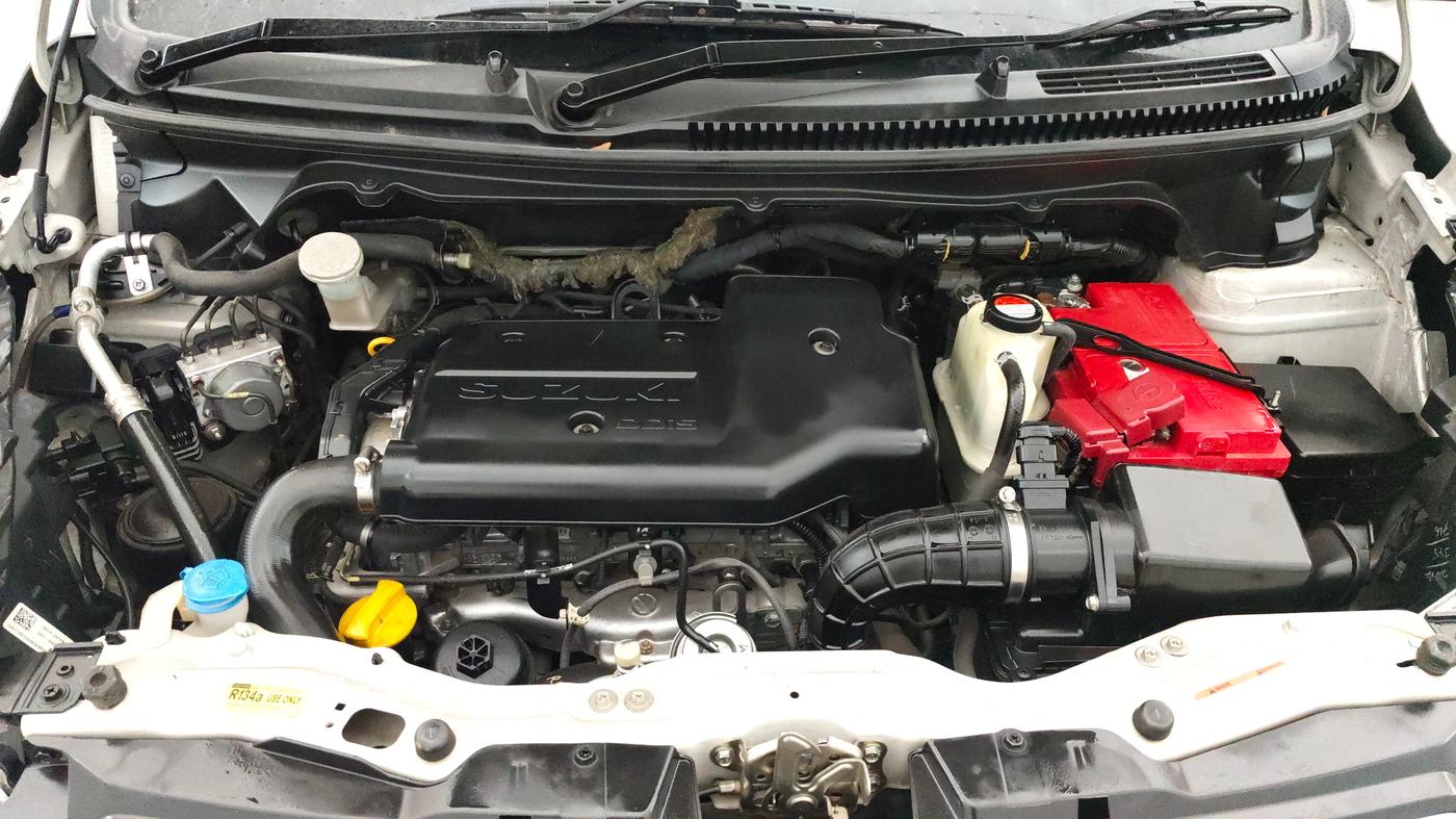 2017 Maruti Ertiga ZDI + SHVS, Diesel, Manual, 49,592 km, Engine View