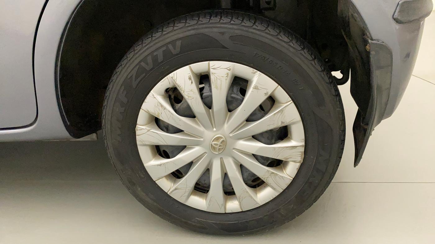 2014 Toyota Etios Liva G, Petrol, Manual, 23,685 km, Left Rear Wheel
