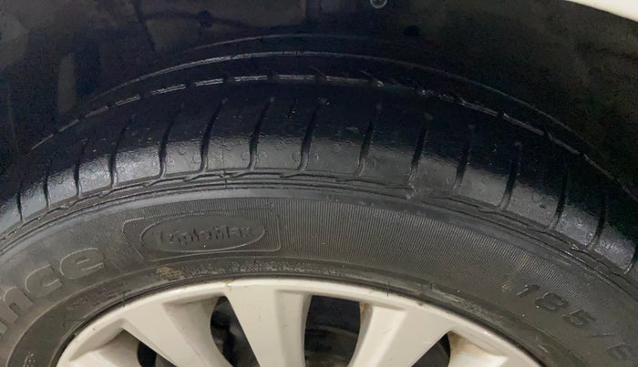 2017 Maruti Ciaz SIGMA 1.4 MT PETROL, Petrol, Manual, 37,393 km, Left Front Tyre Tread