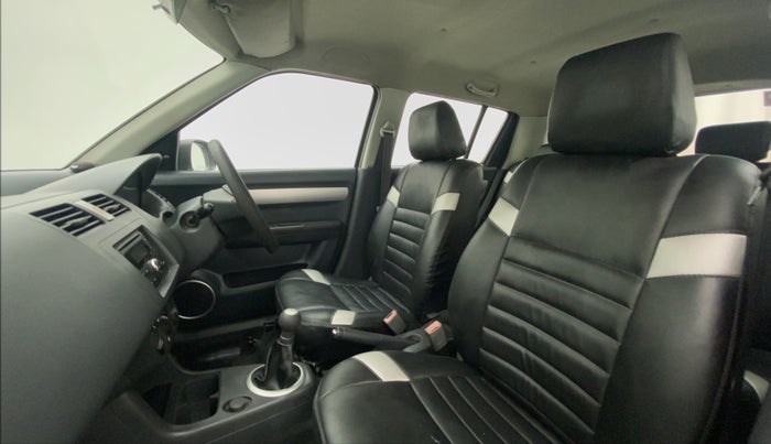 2010 Maruti Swift VXI, Petrol, Manual, 85,547 km, Right Side Front Door Cabin