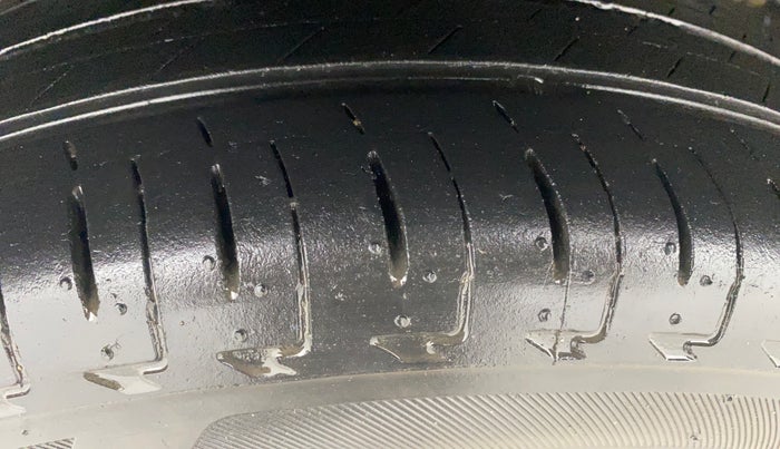 2021 Honda Amaze 1.2L I-VTEC S, Petrol, Manual, 39,472 km, Right Rear Tyre Tread