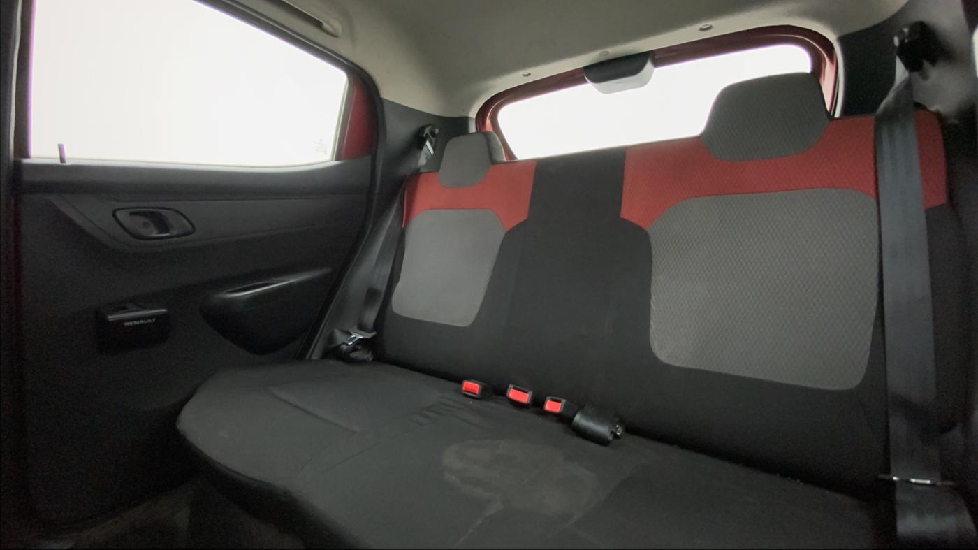 2016 Renault Kwid RXT 1.0, Petrol, Manual, 27,985 km, Right Side Rear Door Cabin