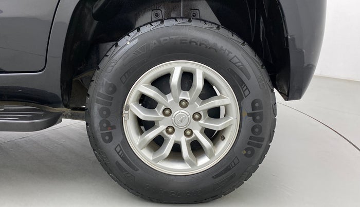 2018 Mahindra TUV300 T8, Diesel, Manual, 26,289 km, Left Rear Wheel