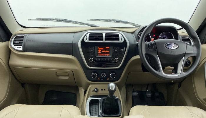 2018 Mahindra TUV300 T8, Diesel, Manual, 26,289 km, Dashboard