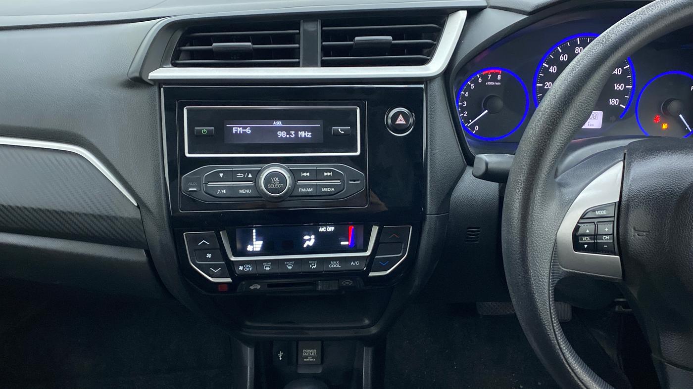 2017 Honda Brio 1.2 VX AT I VTEC, Petrol, Automatic, 29,971 km, Air Conditioner