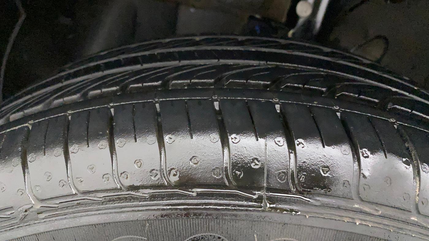 2022 Hyundai VENUE S 1.2, Petrol, Manual, 7,728 km, Left Front Tyre Tread