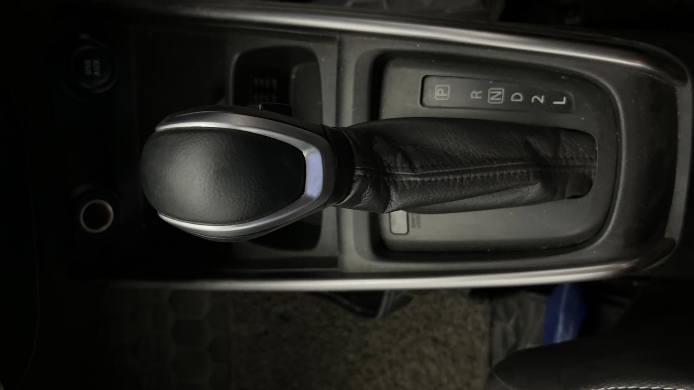 2021 Maruti XL6 ALPHA AT, Petrol, Automatic, 69,453 km, Gear Lever
