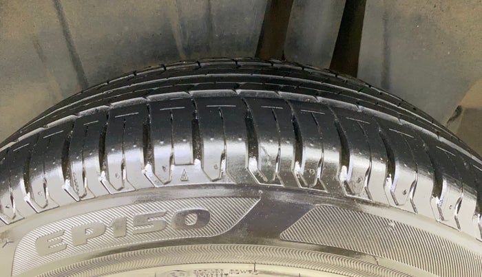 2024 Maruti Ertiga ZXI (O) CNG, CNG, Manual, 3,590 km, Left Rear Tyre Tread