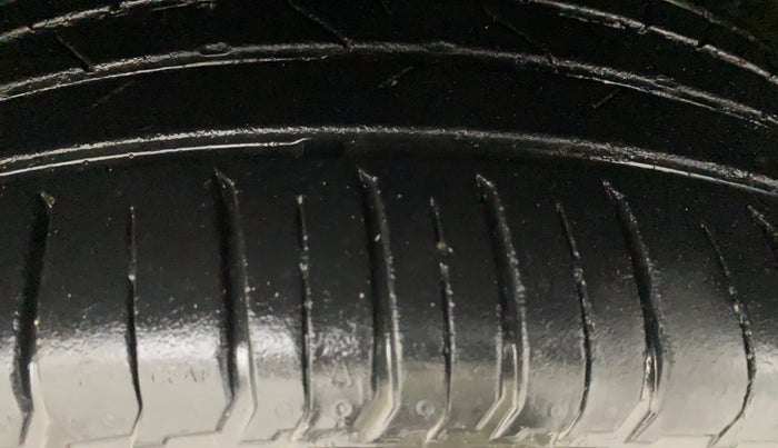 2021 Hyundai VENUE SX 1.0 TURBO IMT, Petrol, Manual, 35,345 km, Left Front Tyre Tread