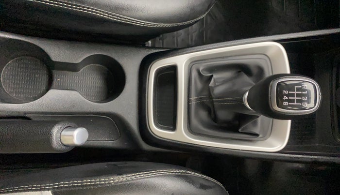 2021 Hyundai VENUE SX 1.0 TURBO IMT, Petrol, Manual, 35,345 km, Gear Lever