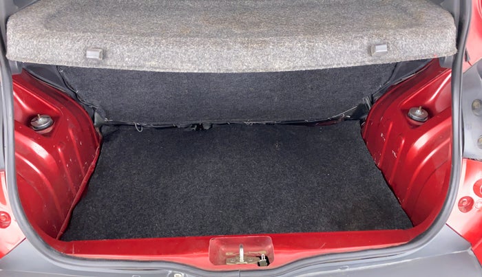 2015 Renault Kwid RXT, Petrol, Manual, 39,341 km, Boot Inside