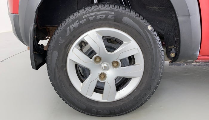 2015 Renault Kwid RXT, Petrol, Manual, 39,341 km, Right Rear Wheel