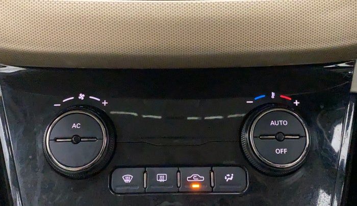 2022 Tata NEXON XZ PLUS (PREMIUM) PETROL JET, Petrol, Manual, 30,058 km, Automatic Climate Control