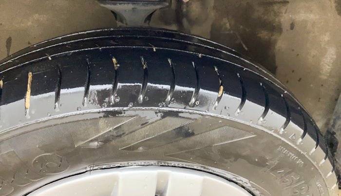 2018 Maruti Alto 800 LXI, Petrol, Manual, 79,454 km, Left Front Tyre Tread