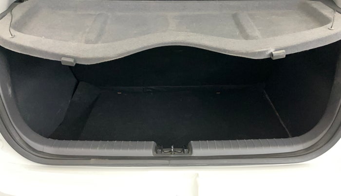 2021 Hyundai GRAND I10 NIOS SPORTZ 1.2 KAPPA VTVT, Petrol, Manual, 41,587 km, Boot Inside