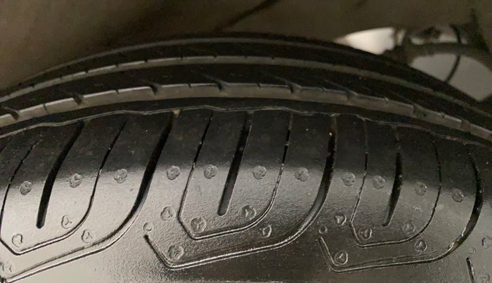 2015 Honda Jazz 1.2L I-VTEC V AT, Petrol, Automatic, 50,207 km, Left Rear Tyre Tread