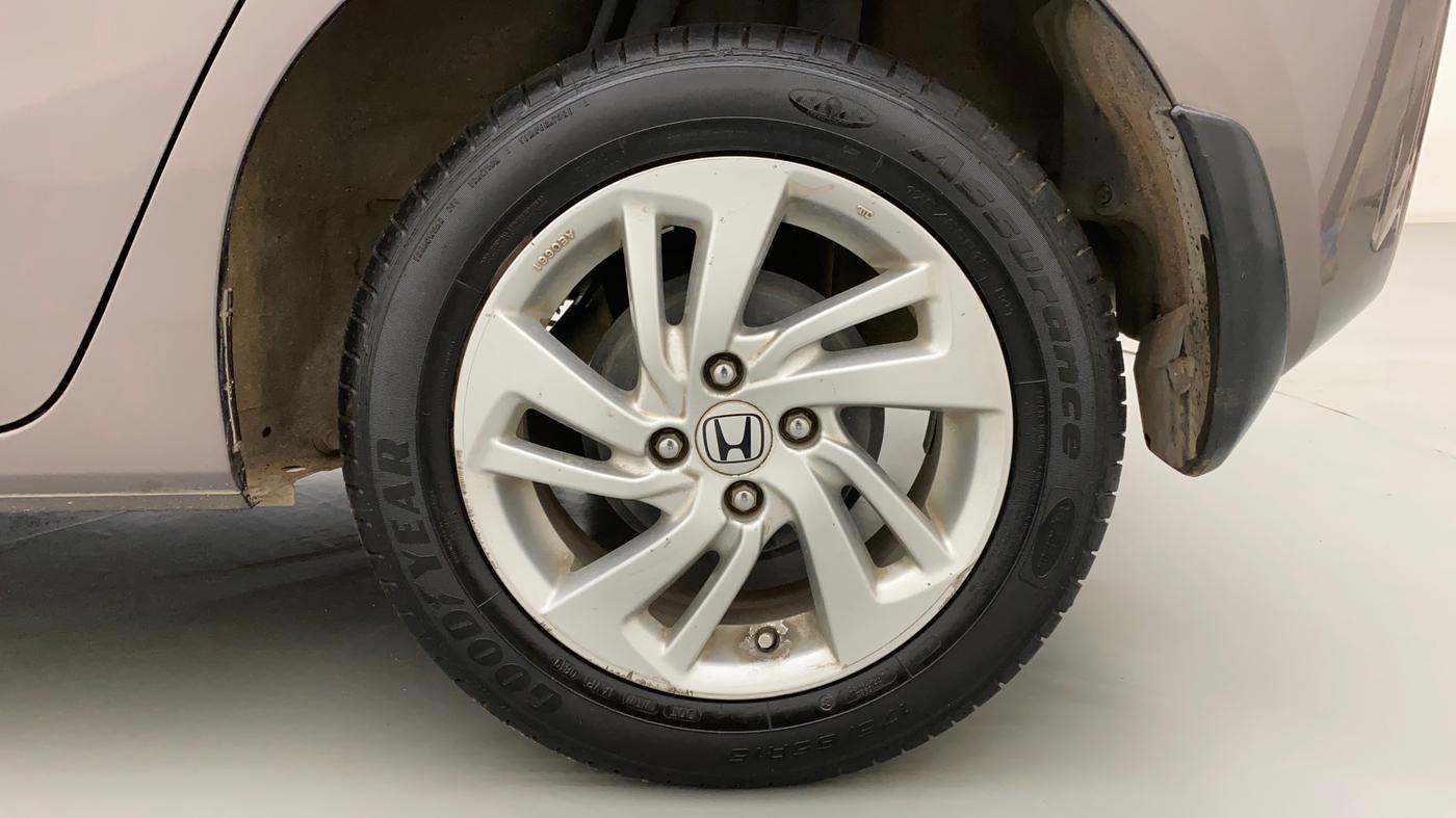 2015 Honda Jazz 1.2L I-VTEC V AT, Petrol, Automatic, 50,207 km, Left Rear Wheel