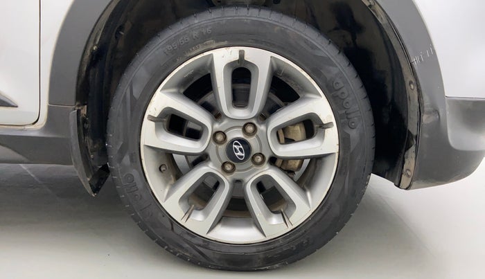 2016 Hyundai i20 Active 1.2 S, Petrol, Manual, 62,304 km, Right Front Wheel