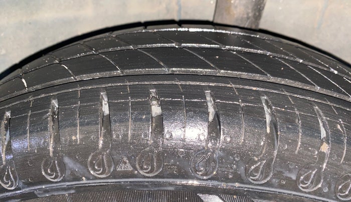 2021 Renault Kwid RXL 1.0 AMT, Petrol, Automatic, 20,240 km, Left Rear Tyre Tread