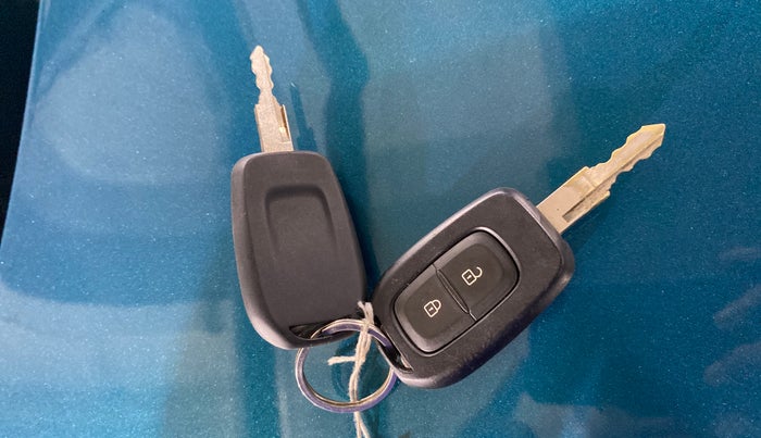 2021 Renault Kwid RXL 1.0 AMT, Petrol, Automatic, 20,240 km, Key Close Up