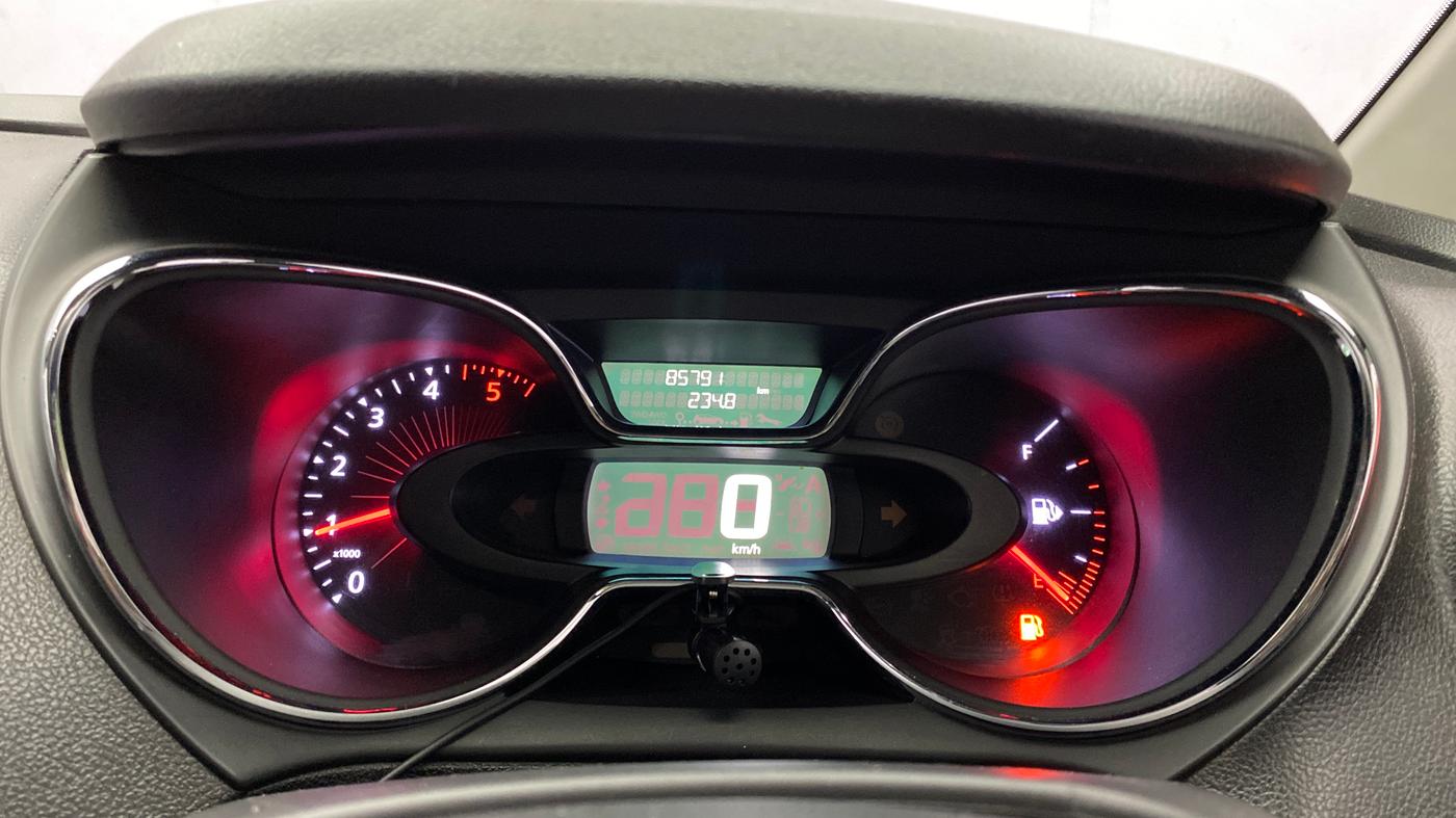 2017 Renault Captur RXT DIESEL, Diesel, Manual, 85,791 km, Odometer Image
