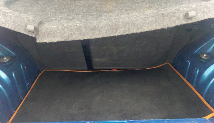 2019 Renault Kwid CLIMBER 1.0 AMT (O), Petrol, Automatic, 36,928 km, Boot Inside