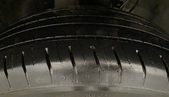 2025 Hyundai VENUE S 1.2, Petrol, Manual, 6,192 km, Left Front Tyre Tread