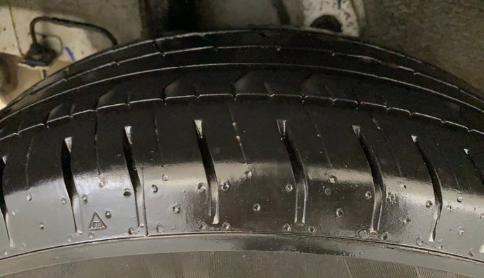 2025 Hyundai VENUE S 1.2, Petrol, Manual, 6,192 km, Right Rear Tyre Tread