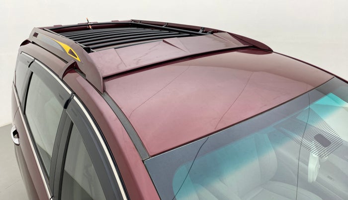 2018 Mahindra MARAZZO M8 7 STR, Diesel, Manual, 25,614 km, Roof