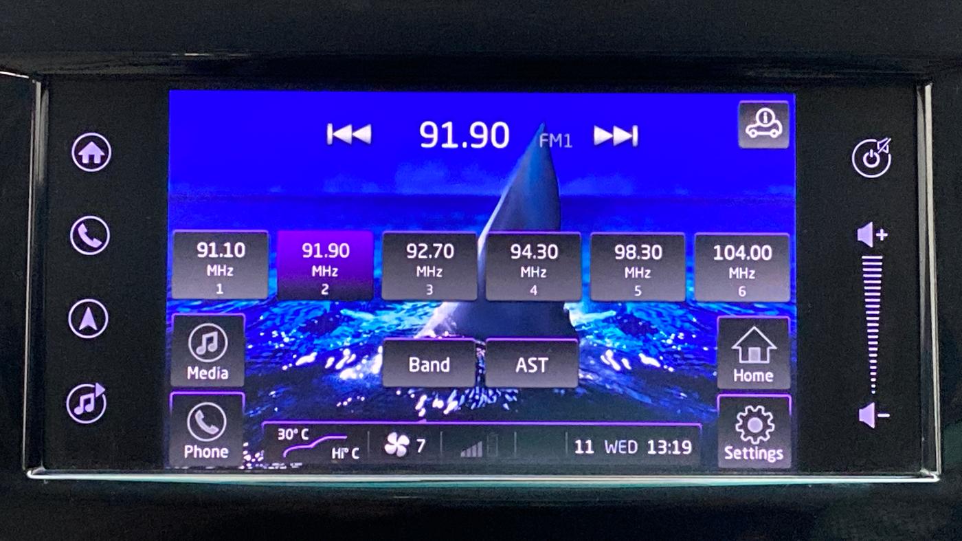 2018 Mahindra MARAZZO M8 7 STR, Diesel, Manual, 25,614 km, Infotainment System