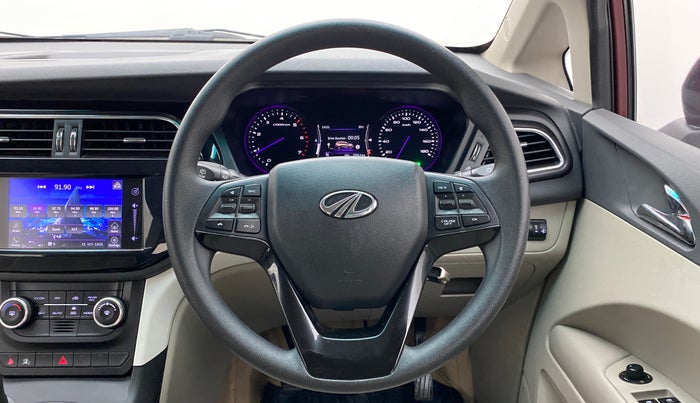 2018 Mahindra MARAZZO M8 7 STR, Diesel, Manual, 25,614 km, Steering Wheel Close Up
