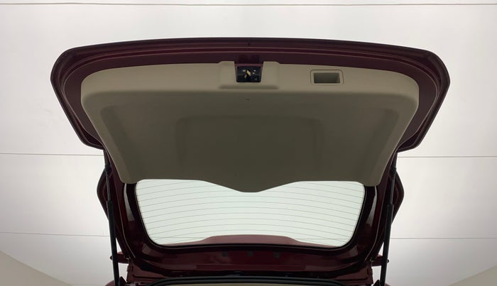 2018 Mahindra MARAZZO M8 7 STR, Diesel, Manual, 25,614 km, Boot Door Open