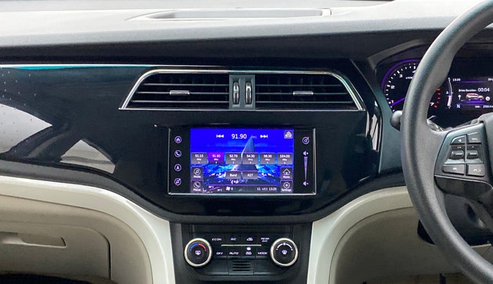 2018 Mahindra MARAZZO M8 7 STR, Diesel, Manual, 25,614 km, Air Conditioner