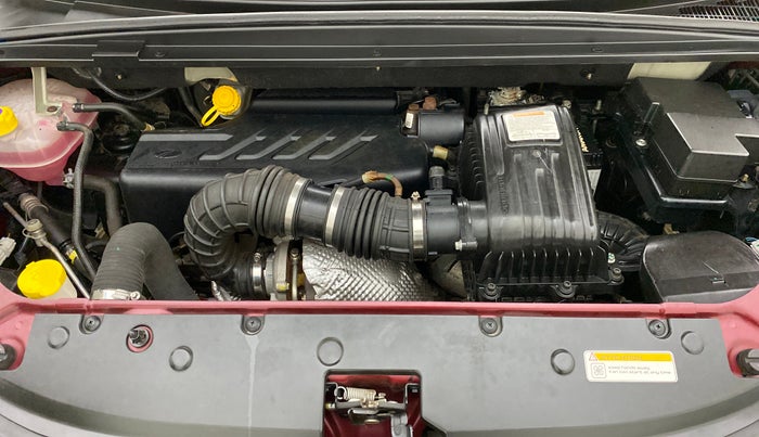2018 Mahindra MARAZZO M8 7 STR, Diesel, Manual, 25,614 km, Open Bonet