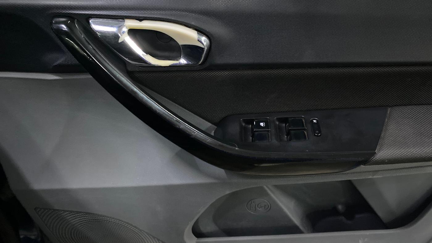 2019 Tata TIGOR XZ PLUS PETROL, Petrol, Manual, 96,916 km, Driver Side Door Panels Control