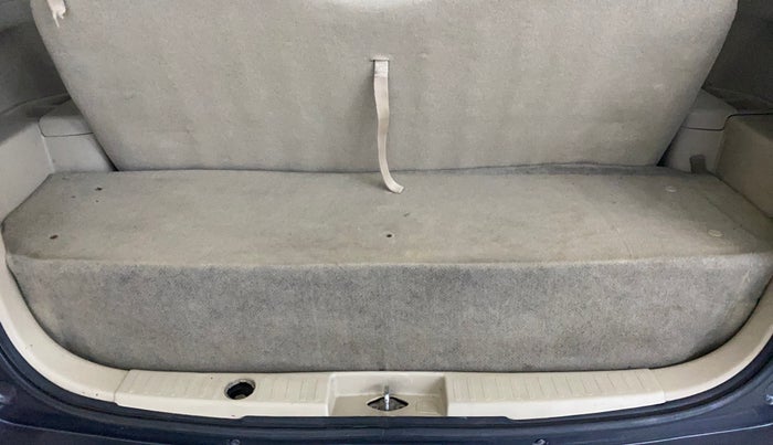 2014 Maruti Ertiga VXI CNG, CNG, Manual, 83,670 km, Boot Inside