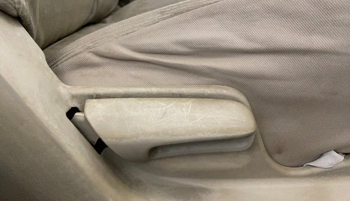 2014 Maruti Ertiga VXI CNG, CNG, Manual, 83,670 km, Driver Side Adjustment Panel