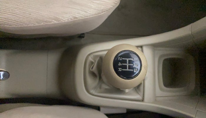 2014 Maruti Ertiga VXI CNG, CNG, Manual, 83,670 km, Gear Lever