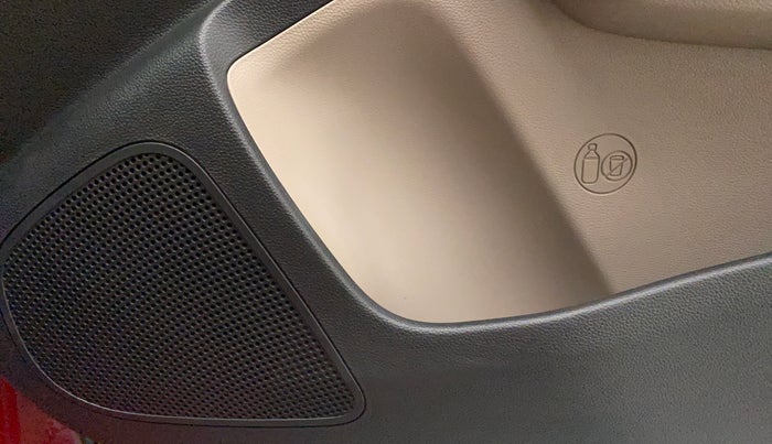 2018 Hyundai Grand i10 SPORTZ AT 1.2 KAPPA VTVT, Petrol, Automatic, 27,828 km, Speaker
