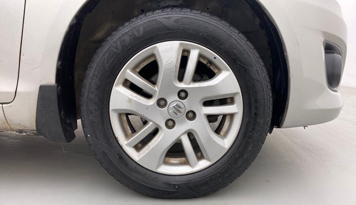 2014 Maruti Swift Dzire ZXI 1.2 BS IV, Petrol, Manual, 80,698 km, Right Front Wheel