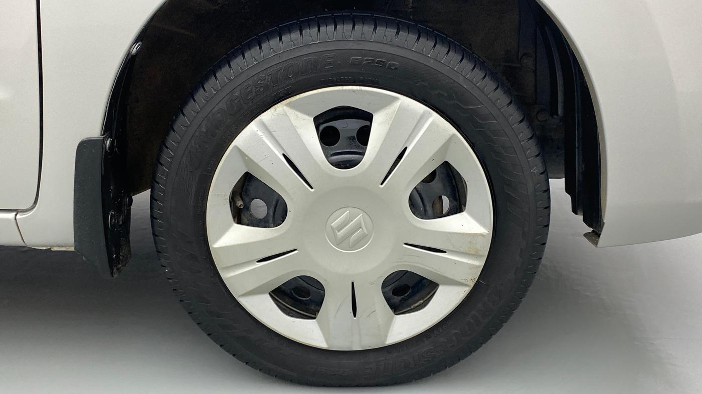 2016 Maruti Wagon R 1.0 VXI AMT, Petrol, Automatic, 57,286 km, Right Front Wheel