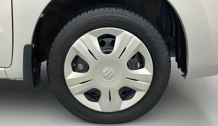2016 Maruti Wagon R 1.0 VXI AMT, Petrol, Automatic, 57,286 km, Right Front Wheel