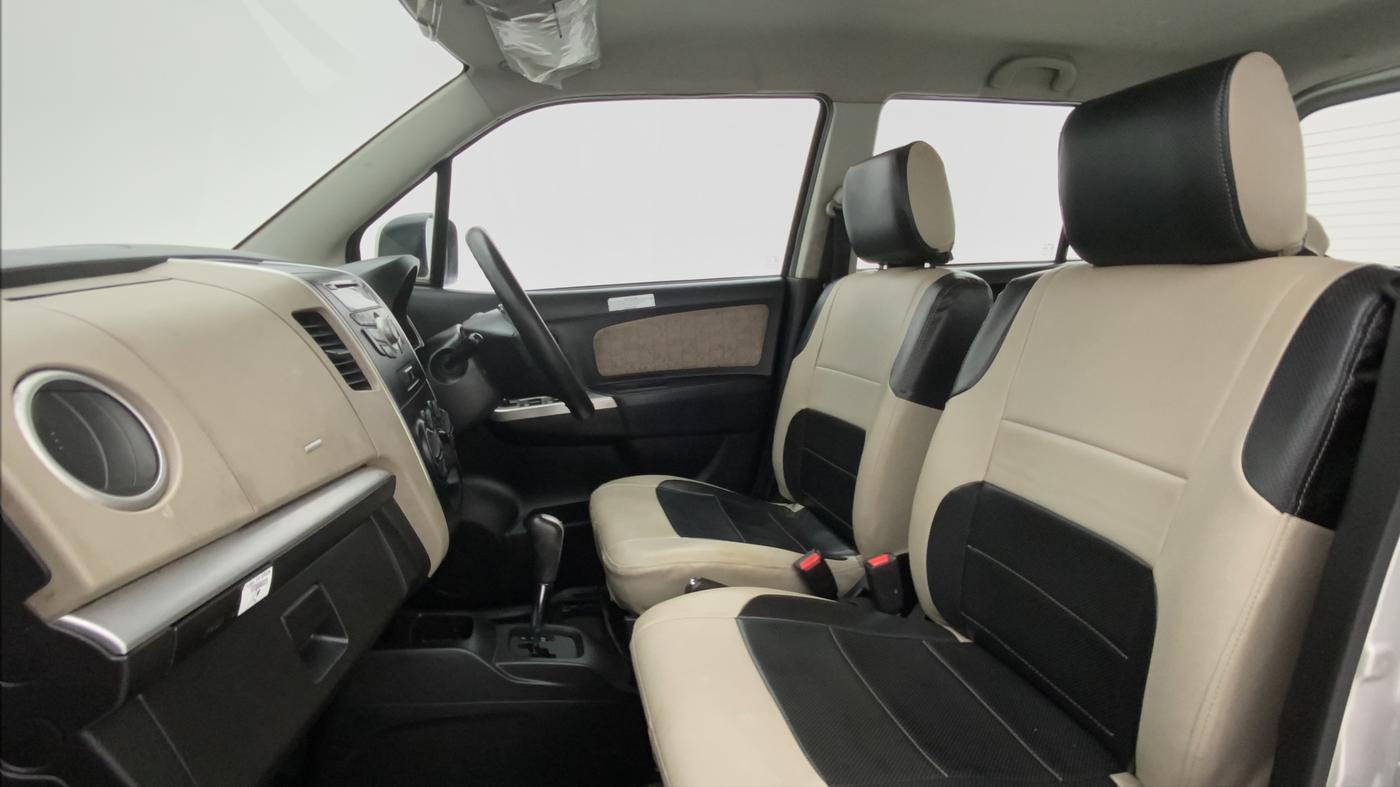 2016 Maruti Wagon R 1.0 VXI AMT, Petrol, Automatic, 57,286 km, Right Side Front Door Cabin