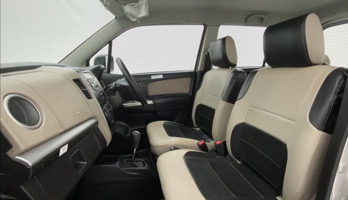 2016 Maruti Wagon R 1.0 VXI AMT, Petrol, Automatic, 57,286 km, Right Side Front Door Cabin