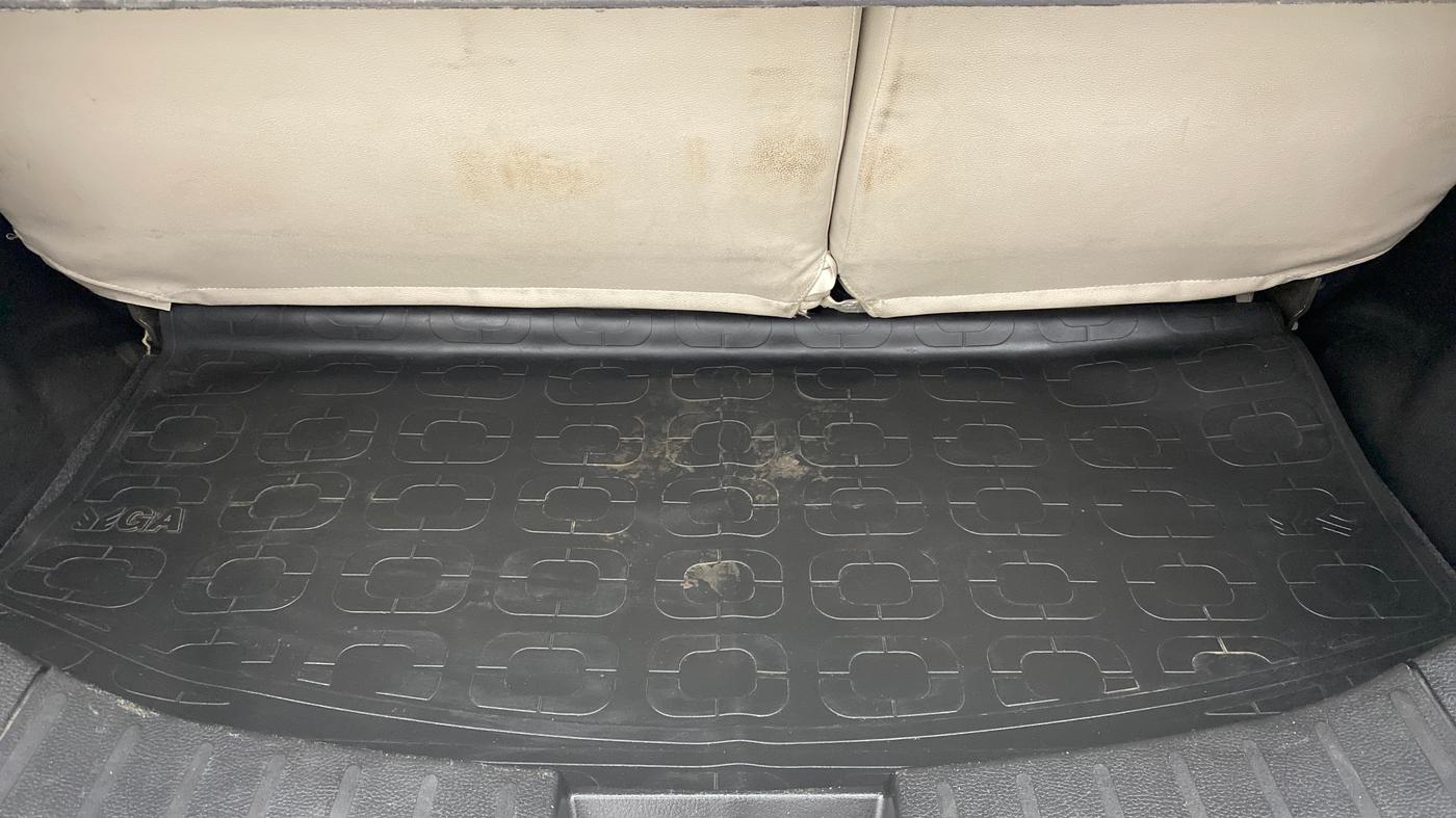 2016 Maruti Wagon R 1.0 VXI AMT, Petrol, Automatic, 57,286 km, Boot Inside