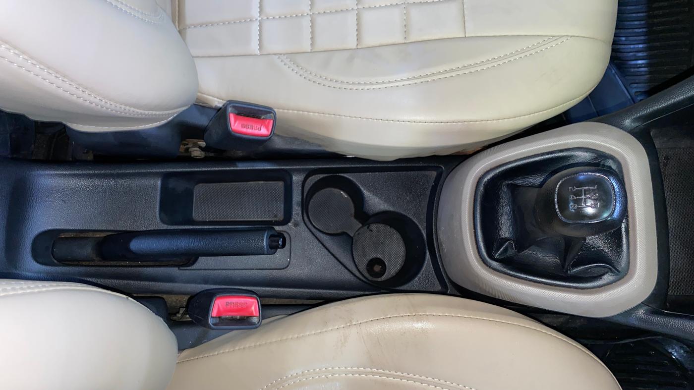 2019 Hyundai Xcent S 1.2, Petrol, Manual, 98,203 km, Gear Lever