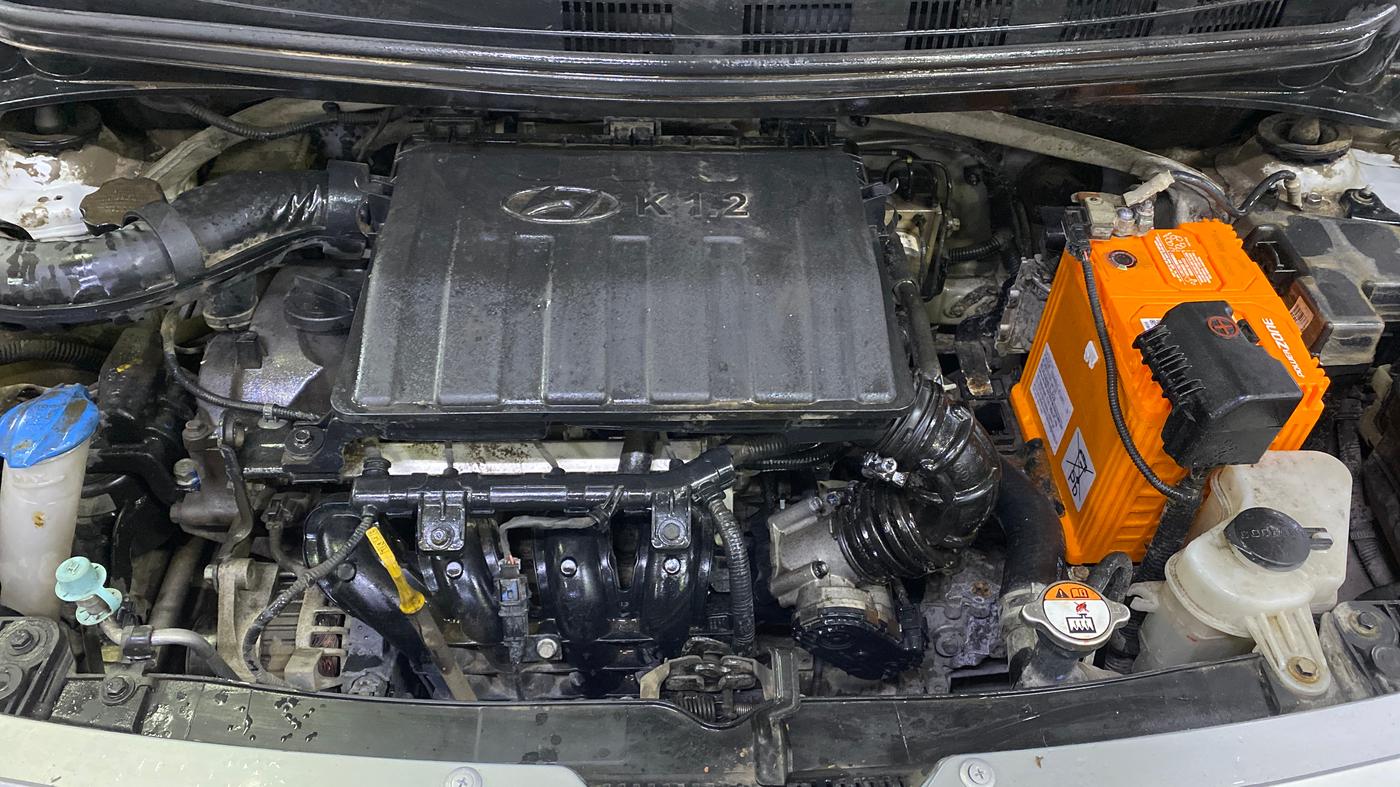 2019 Hyundai Xcent S 1.2, Petrol, Manual, 98,203 km, Engine View