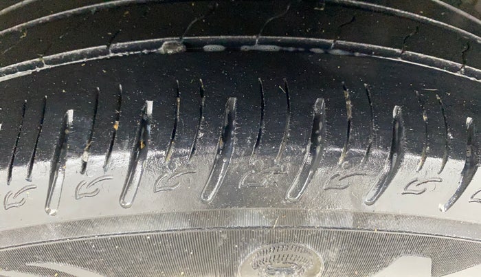 2021 KIA SONET HTX 1.0 IMT, Petrol, Manual, 56,980 km, Left Rear Tyre Tread