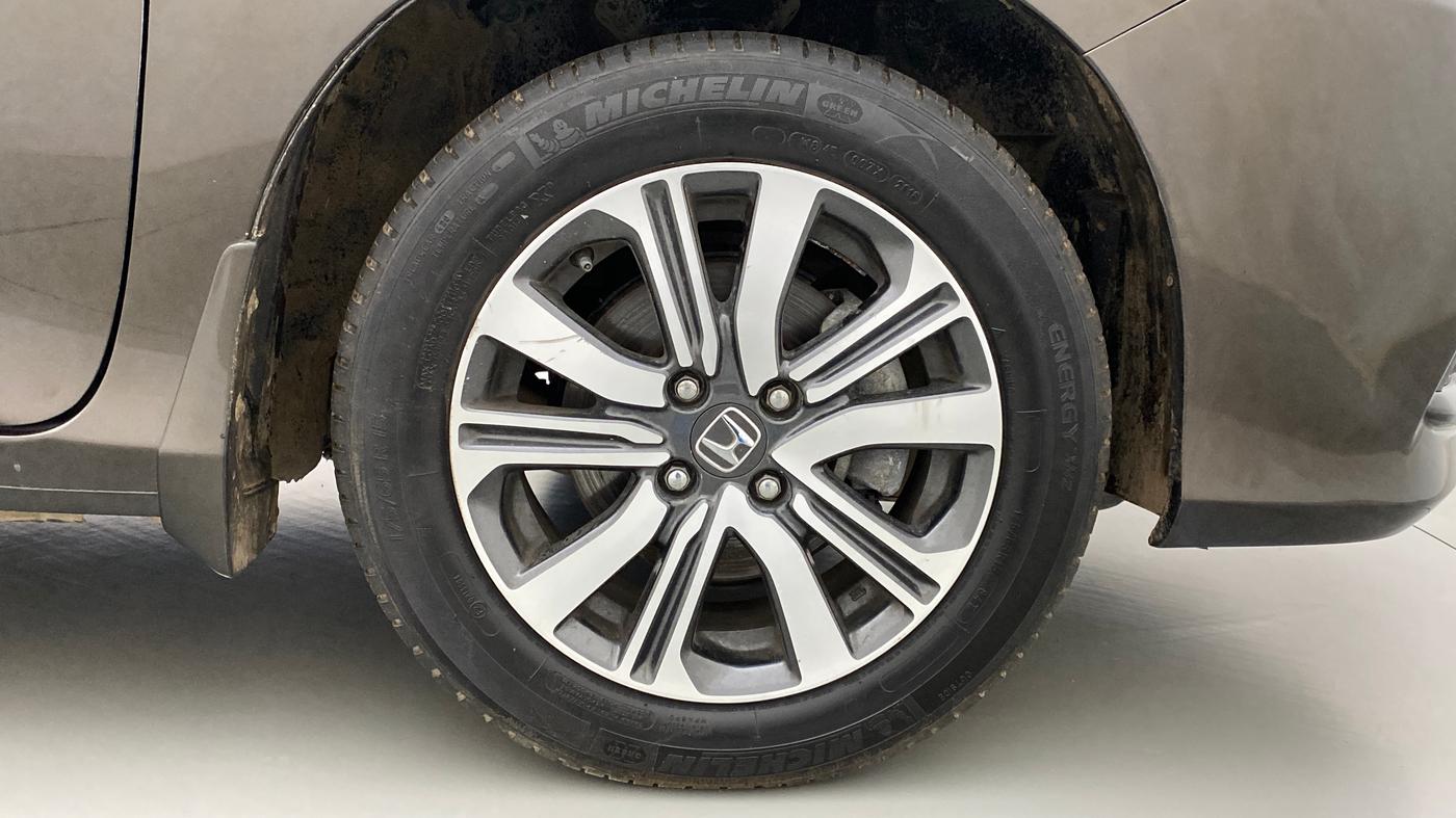 2018 Honda City V MT PETROL, Petrol, Manual, 23,771 km, Right Front Wheel