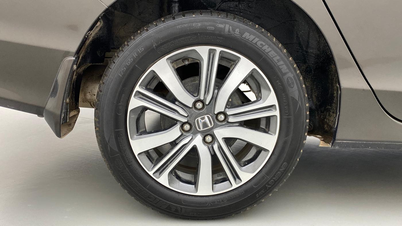 2018 Honda City V MT PETROL, Petrol, Manual, 23,771 km, Right Rear Wheel
